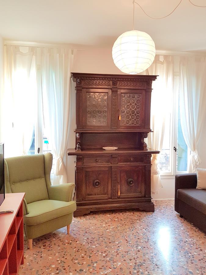 Appartement Biennale Giardini à Venise Extérieur photo